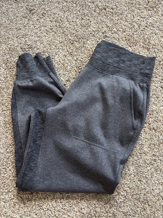 Athleta Pants - Athleta Venice Joggers (27”) size large